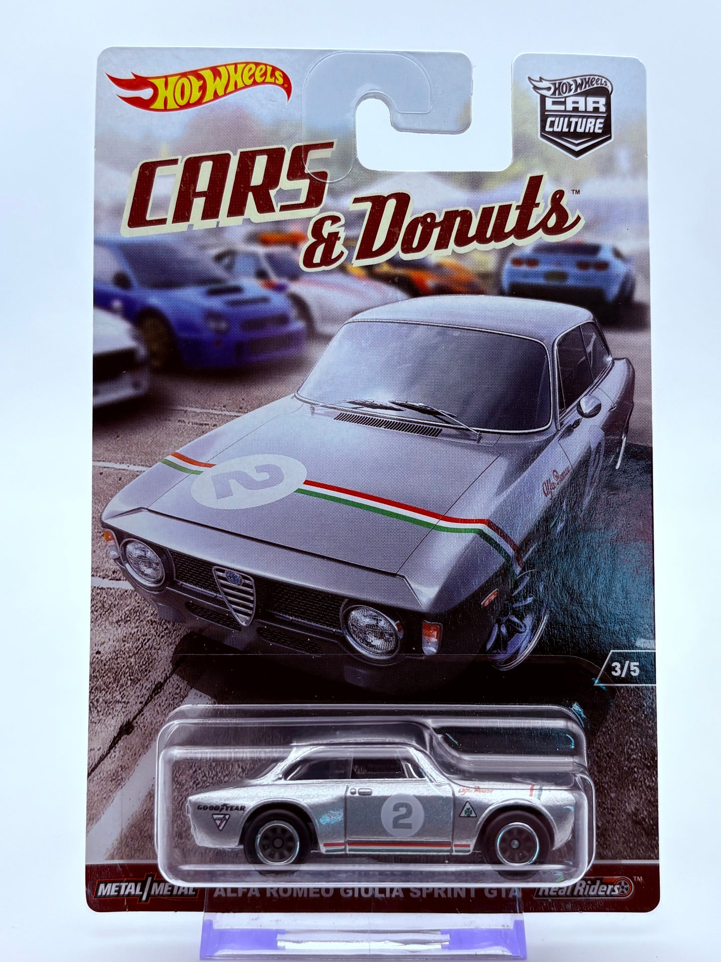 Hot Wheels Alfa Romeo Giulia Sprint GTA Cars & Donuts inkl. Protector