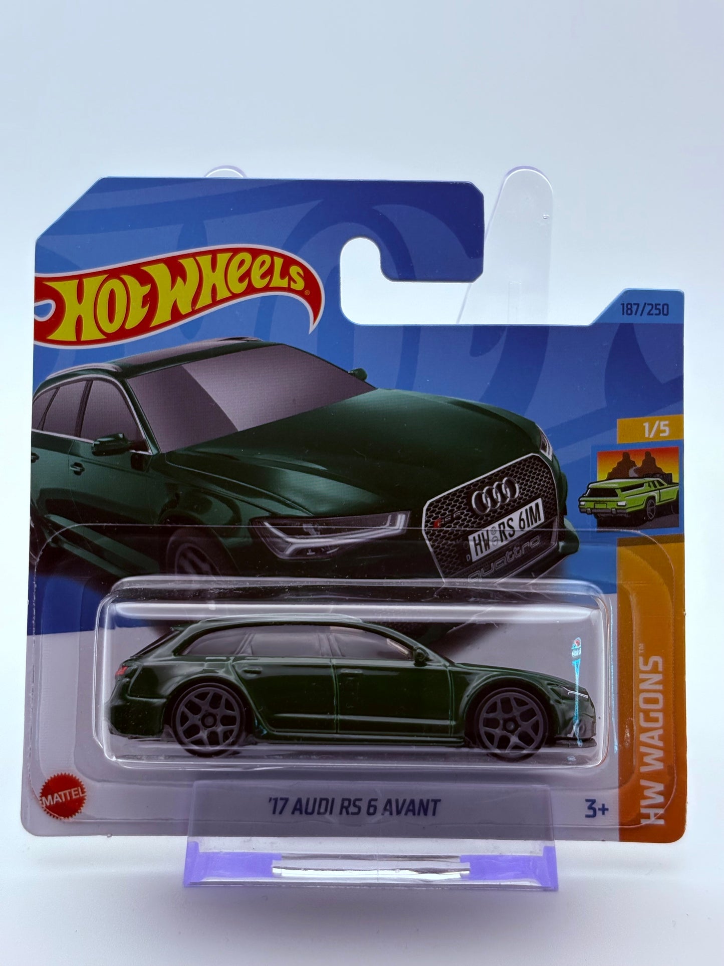 Hot Wheels 17ˋ Audi RS 6 Avant inkl. Protector