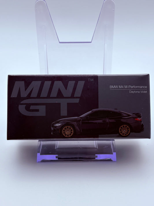 Mini GT BMW M4 M Performance #1112