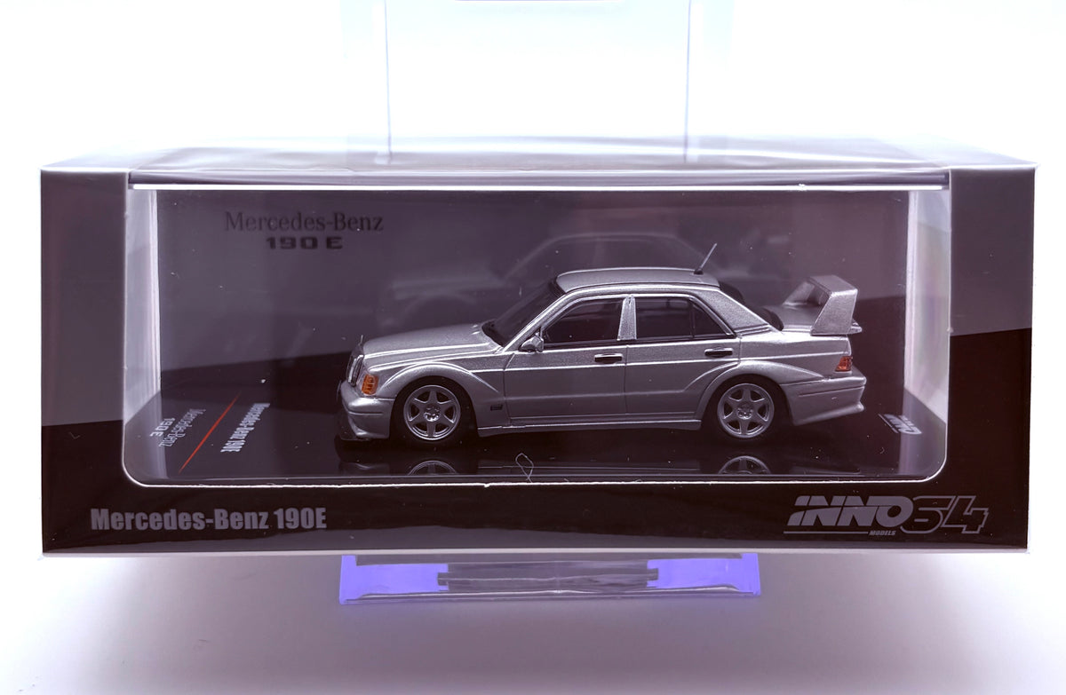 Inno64 Mercedes-Benz 190E