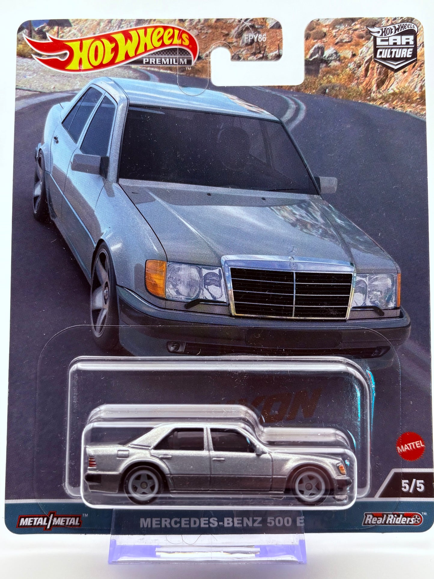 Hot Wheels Mercedes-Benz 500E