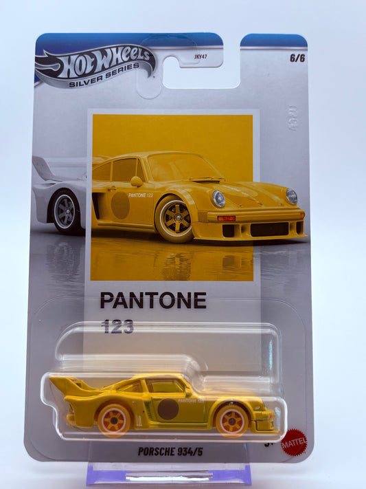 Hot Wheels Porsche 934/5 „Pantone“ Inkl. Protector