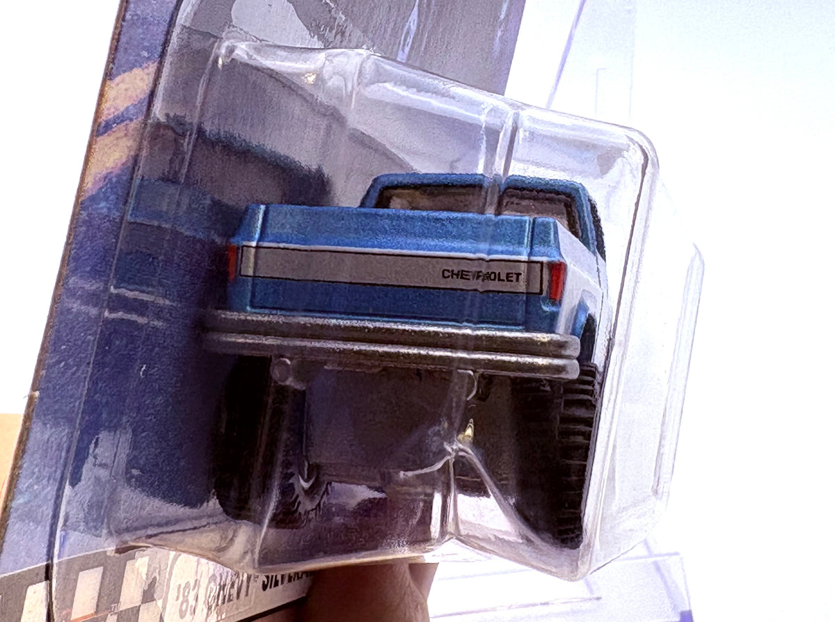 Hot Wheels ˋ83 Chevy Silverado 4x4 „Boulevard 5“ Blister kaputt inkl. Protector