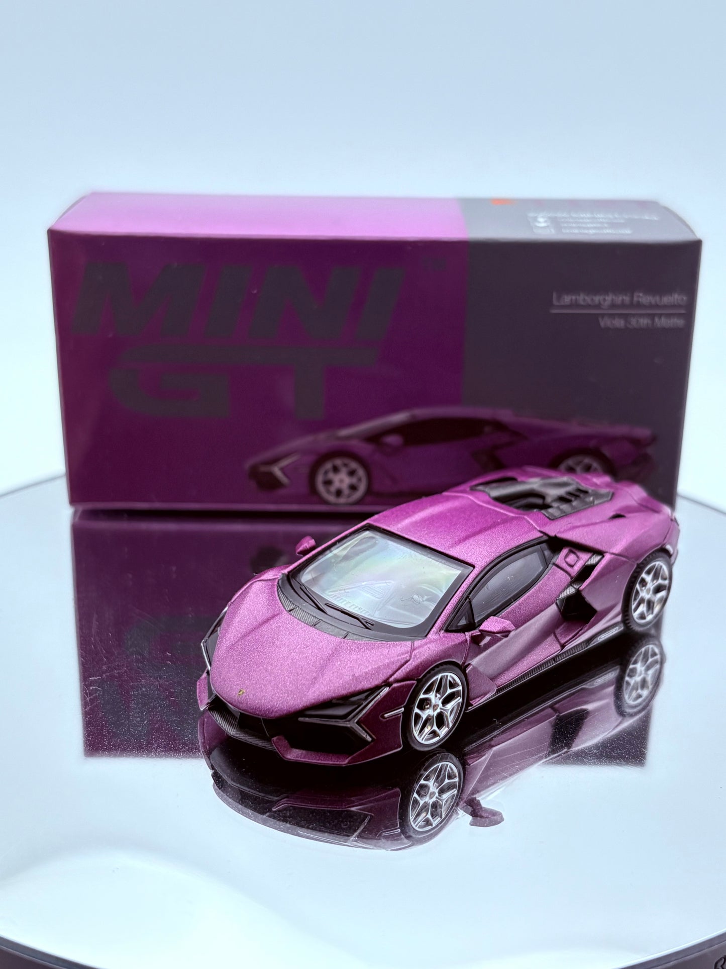Mini GT Lamborghini Revuelto #1121