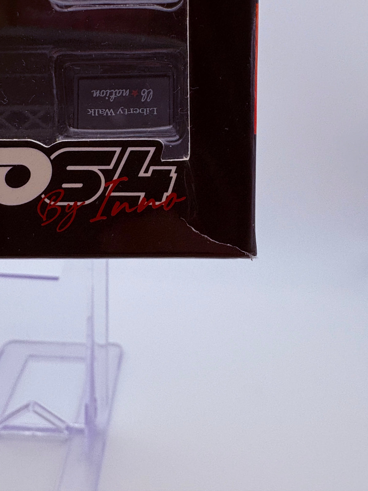 Inno64 LBWK Auto Salon Diorama, Porsche 997 unsealed