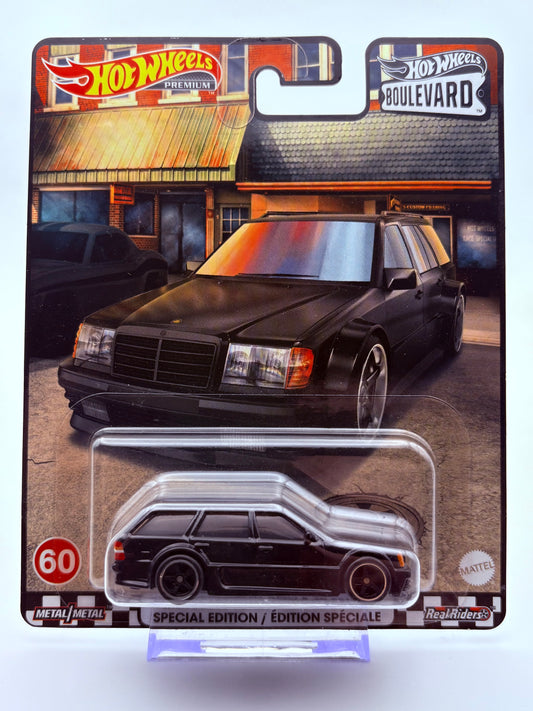 Hot Wheels Mercedes-Benz AMG E36 Boulevard #60 inkl. Protector
